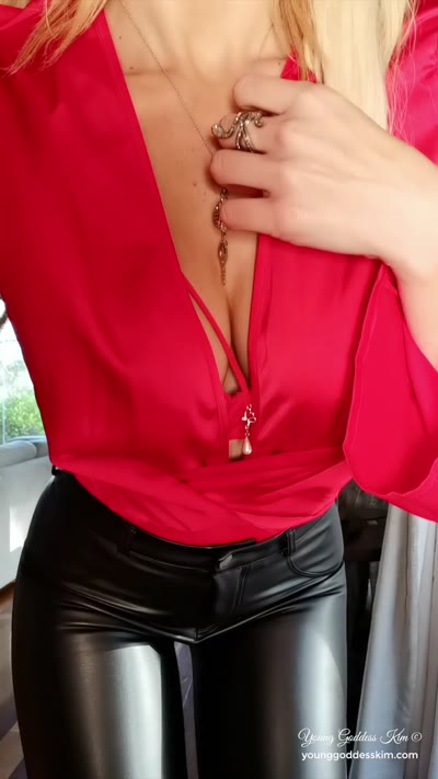 Young Goddess Kim - Worship Me in My new leather skintight pants